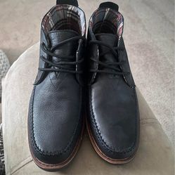 Mens shoes size 10 TOM’s