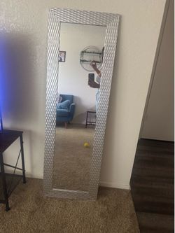 Stand up Mirror