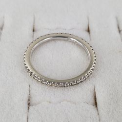 14kt White Gold ring