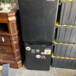 Mini Refrigerator 