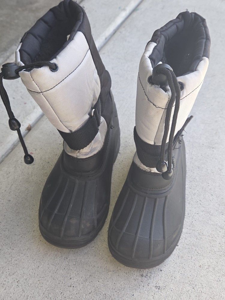 SkaDoo Little Boys' Rubber Snow Boots Size 12