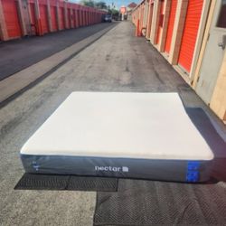 King Mattress: Nectar Classic Memory Foam