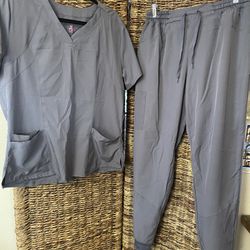 Scrub Set Women’s Large 