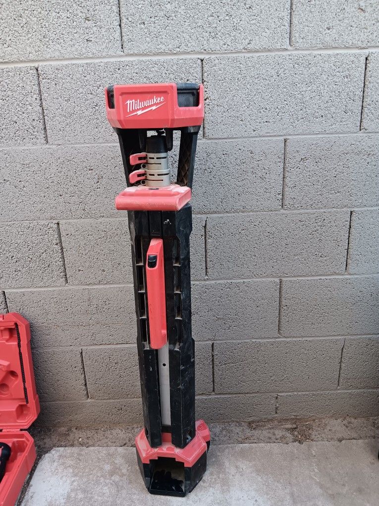ROCKET LIGHT MILWAUKEE TOOL ONLY