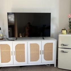 ✨Elegant White Rattan Storage Sideboard Buffet Cabinet With 4 Hand-Woven Rattan Doors – Versatile Wood Accent Cabinet With Adjustable Shelves
