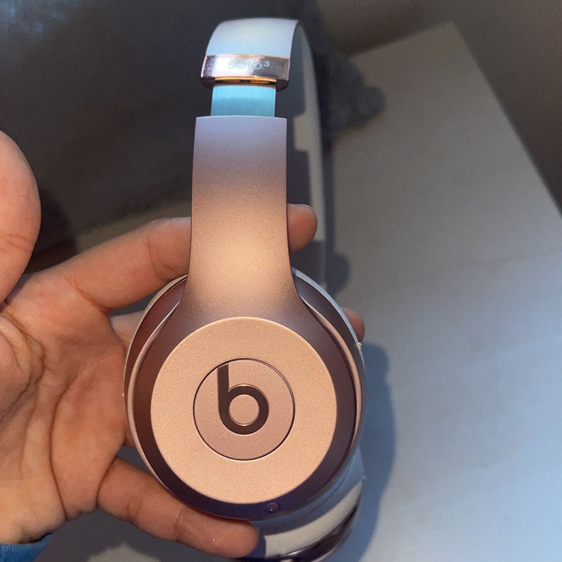Beats Solo3 Bluetooth Wireless All-Day On-Ear Headphones - Rose Gold