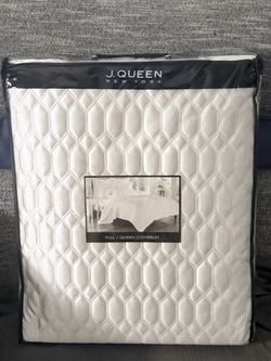 Brand New - J Queen New York Satinique Coverlet, Full/Queen, Natural, NWT