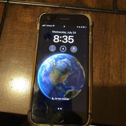 iPhone SE Unlocked