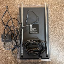 Philips model SDV3237N/27 HD Crystal amplified indoor TV antenna with built-in power adapter. This unit enhances signal strength for HD and digital br
