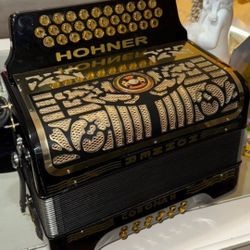 Accordeon Hohner Corona 