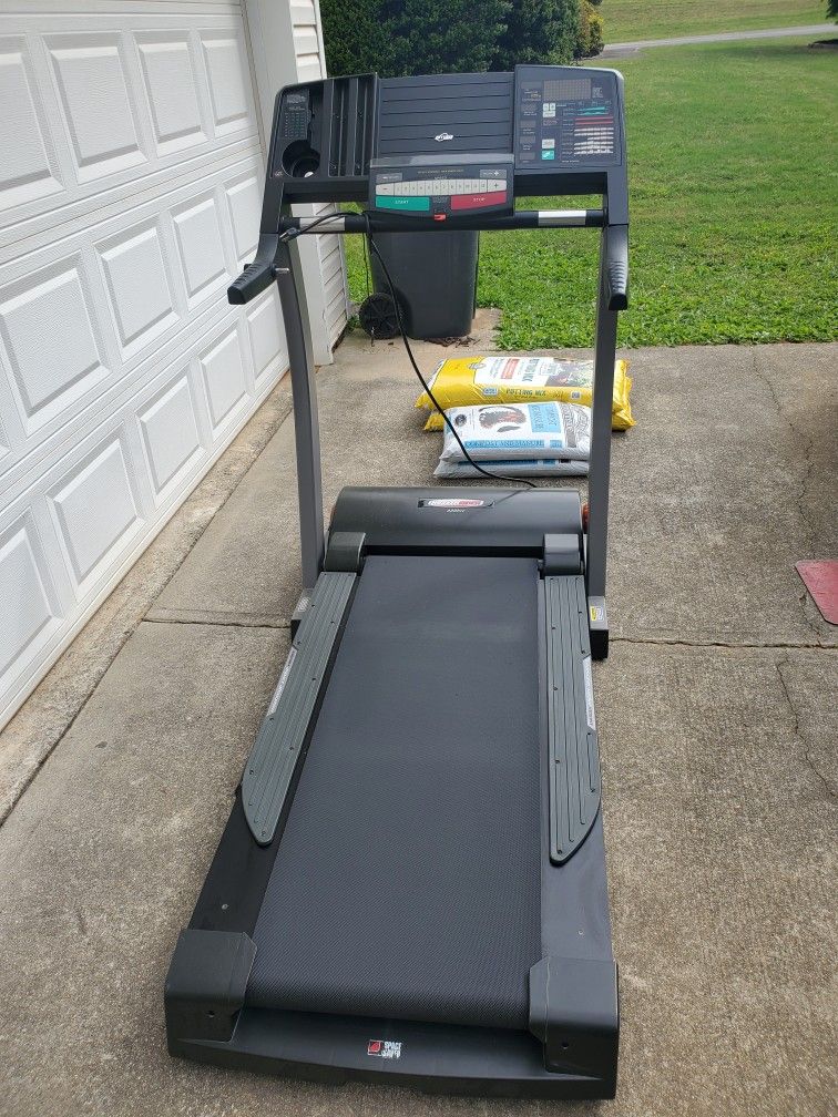 HEALTHRIDER 600HRC TREADMILL WORKS GREAT $150  OBO 