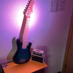 ZENY ELECTRIC GUITAR WITH FENDER MINI AMP