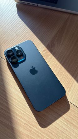 iPhone 15 Pro Max 1TB Blue Titanium
