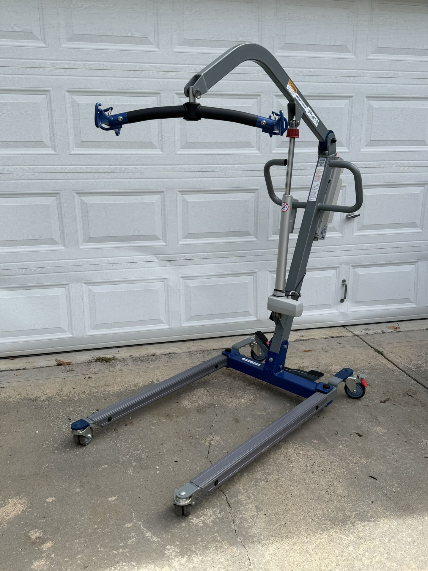 Proactive Protekt 600lb Hoyer Lift
