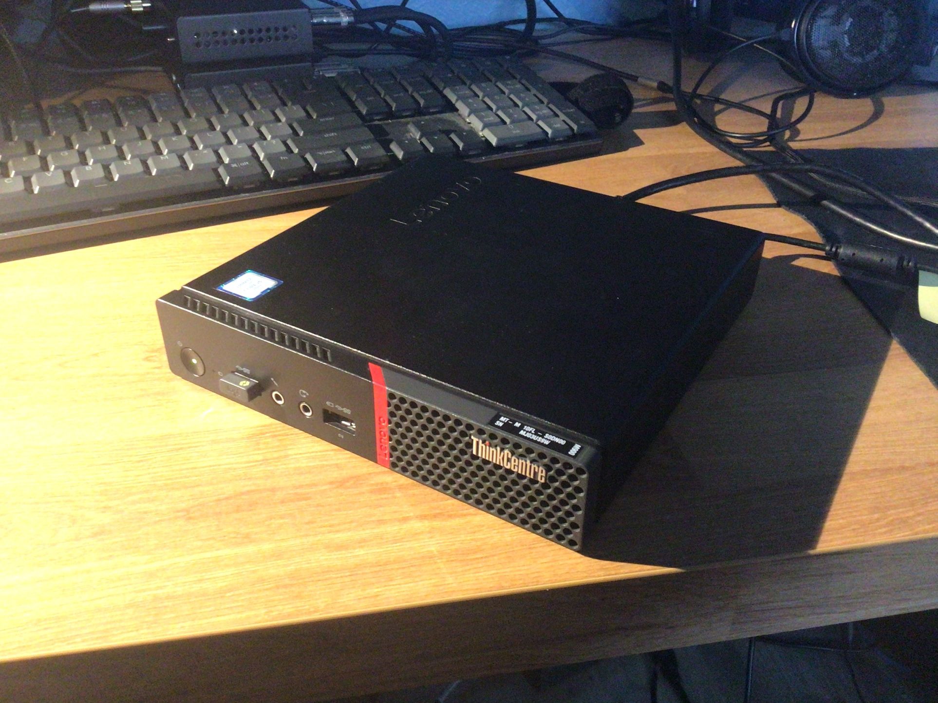 Lenovo M900 Tiny/Mini/Micro PC (500gb) (2 Available)