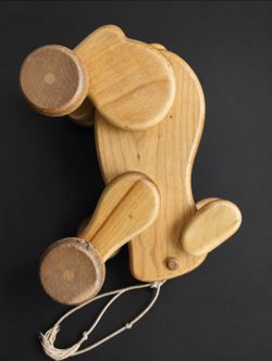 Vintage wood push/pull toy