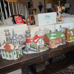 Department 56  6 Peices