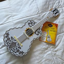 Coco Toy Guitar 