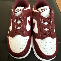 Nike Dunks 7C