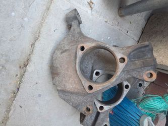 Tahoe surburban spindle