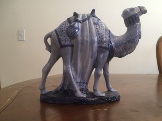 Camel sculpture