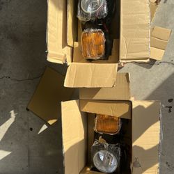 ORACLE LIGHTING 2006-2010 HUMMER H3 PRE-ASSEMBLED HEADLIGHTS SMD WHITE