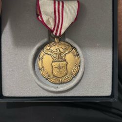 Vintage War Medal And Graduation Pin! 