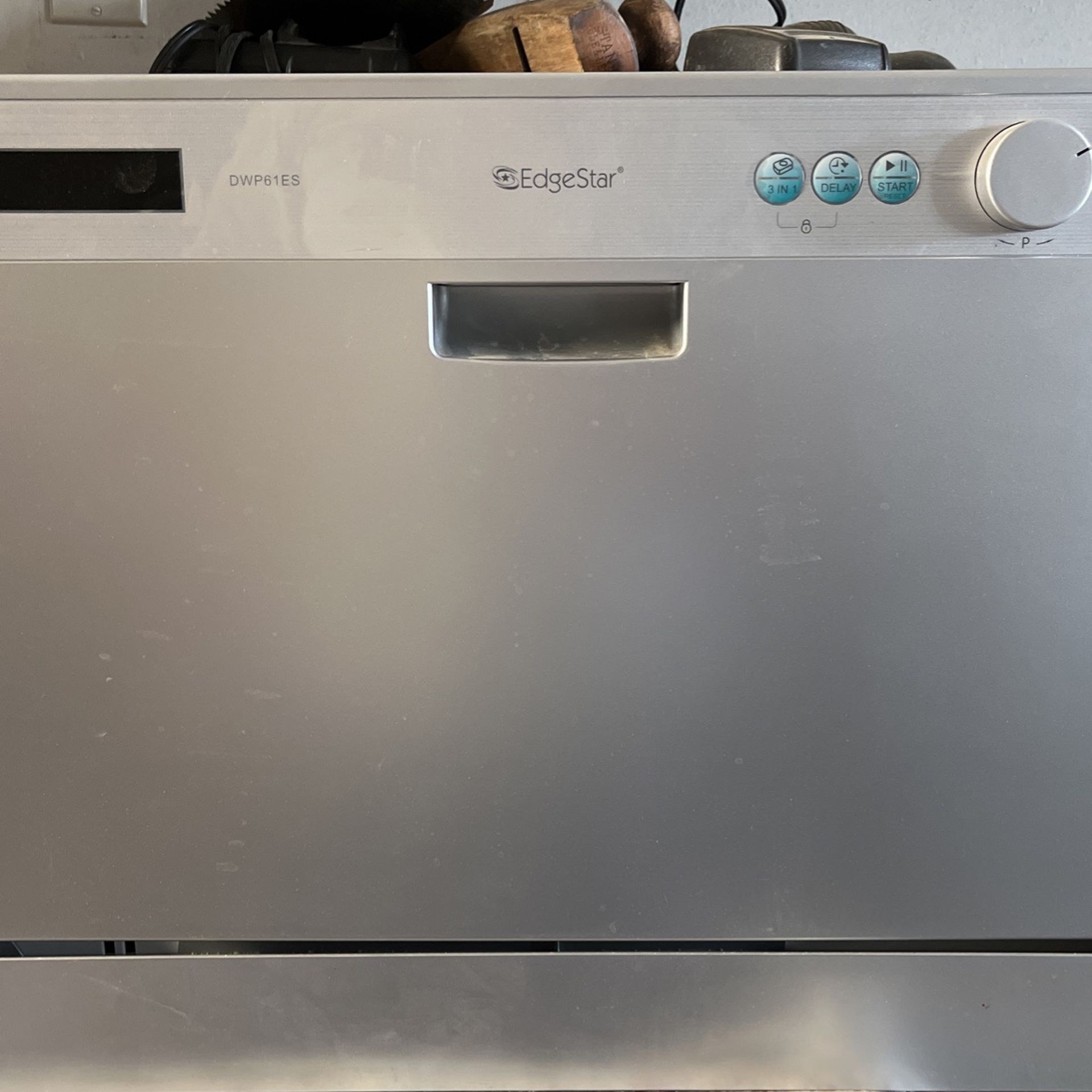 Edgestar Countertop Dishwasher for Sale in Selma, CA - OfferUp