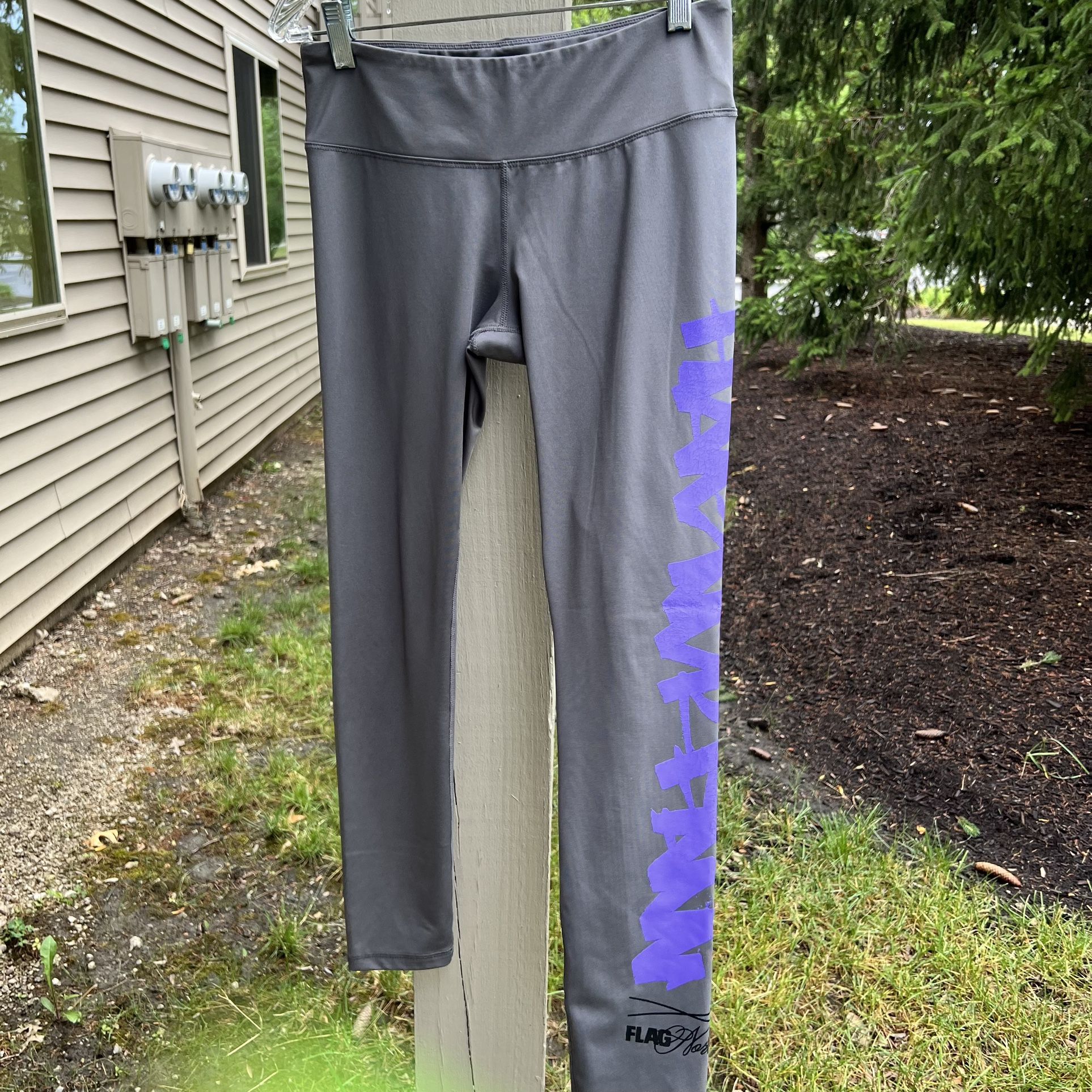 Women's Gray Leggings