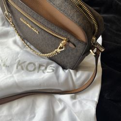 Crossbody Mk Autentic 😍