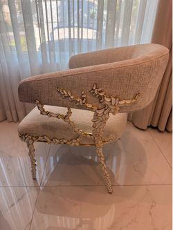 Caracole Glimmer of Hope Accent Chair (2)