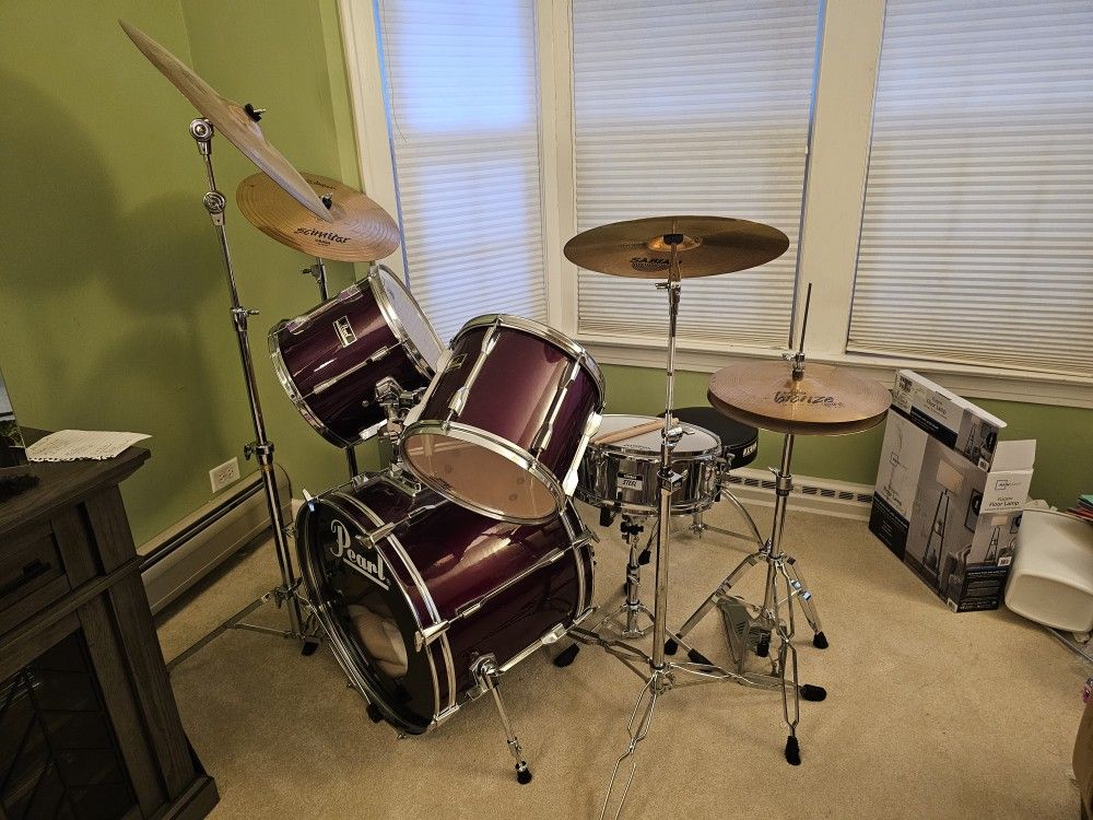 Complete Pearl Drum Kit
