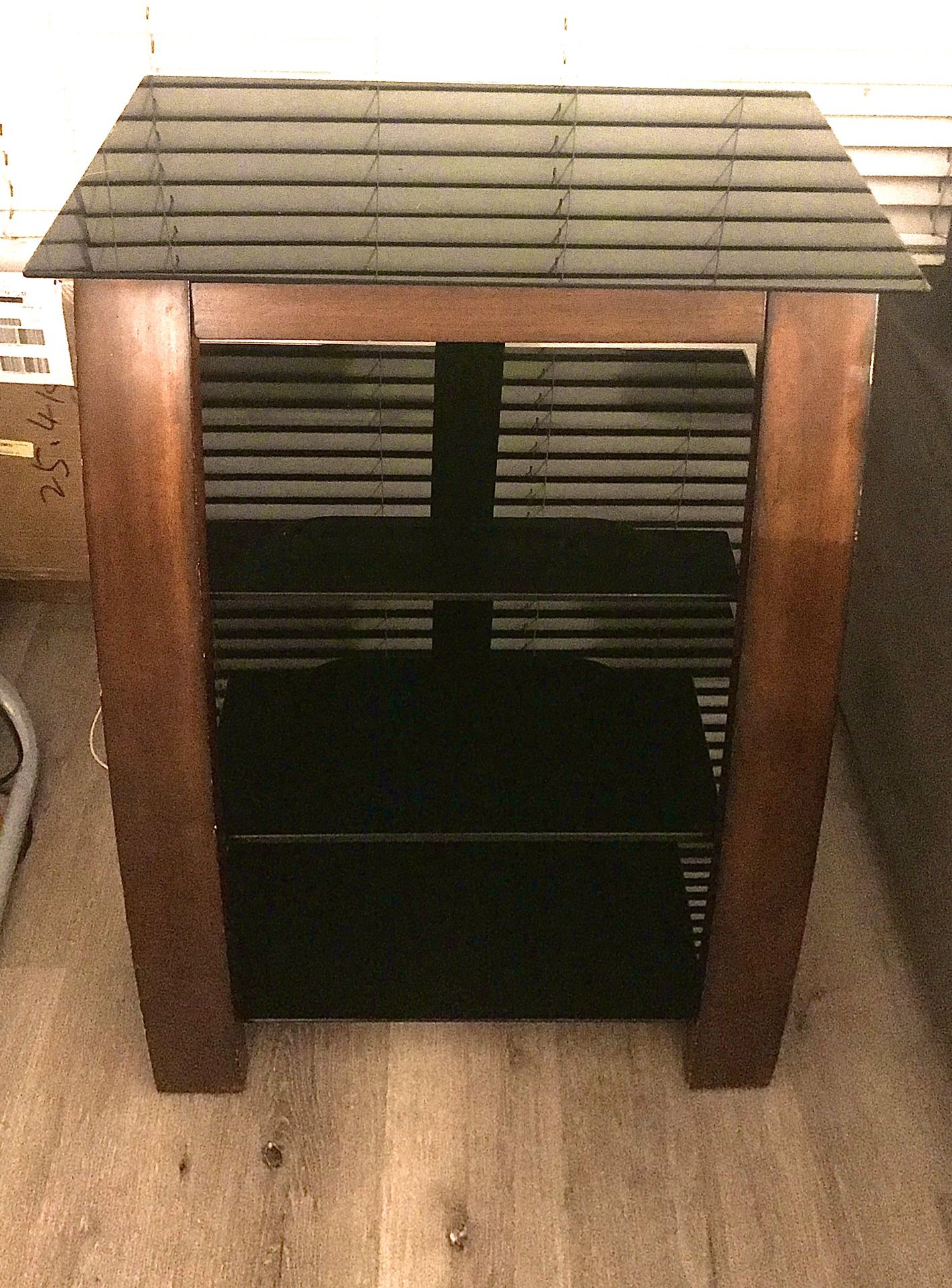 4 Tier Shelf / Entertainment Center