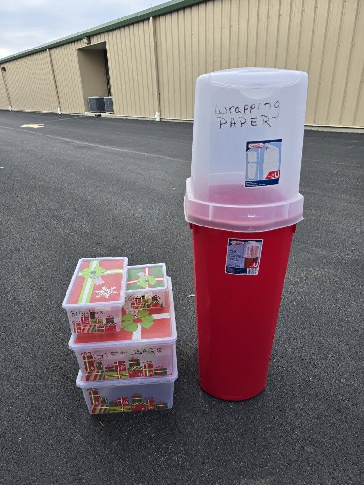 Rubbermaid Christmas STORAGE Containers Lot