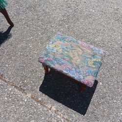 Foot Stool With Compartment 