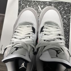 Air Jordan 4 Retro White/black