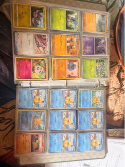 Pokemon binder lots of holos , great condition