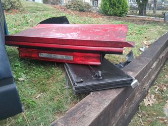 Dodge ger two thousand 82 thousand eleven trunk