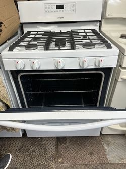 Samsung Gas Stove 5 Burners  30”.