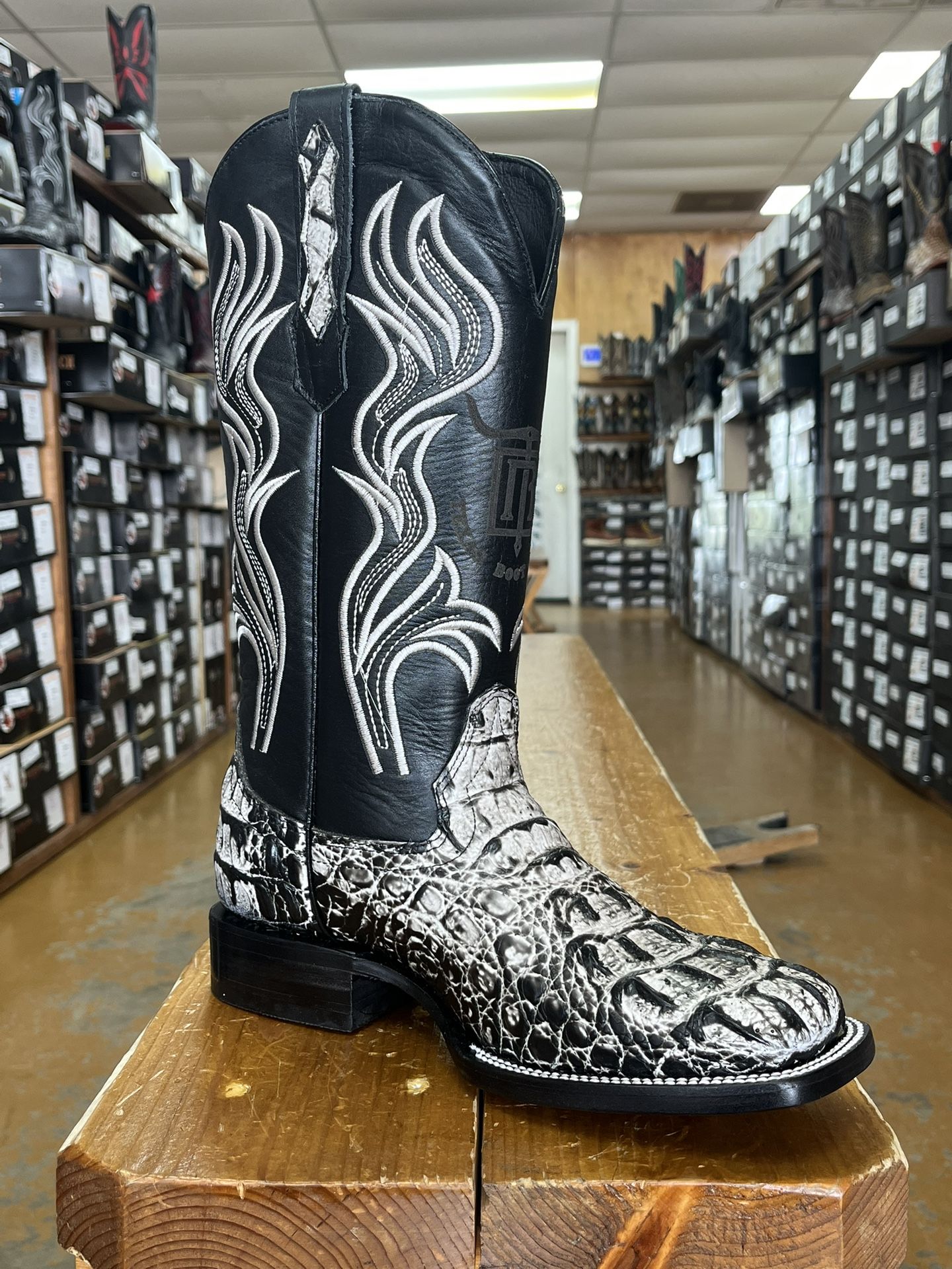 Men’s boots