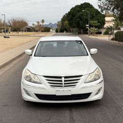 2012 Hyundai Genesis