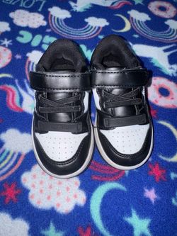 Nautica Toddler Sneakers Black and White