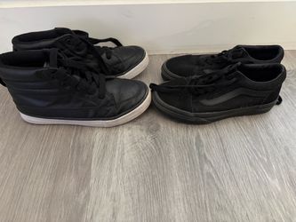 Boys size 1 shoes