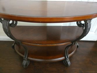 Brown entry table