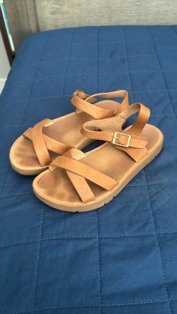 Girls Sandals