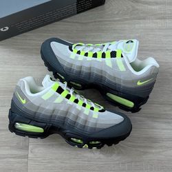 Nike Air Max 95 OG Neon Big Bubble