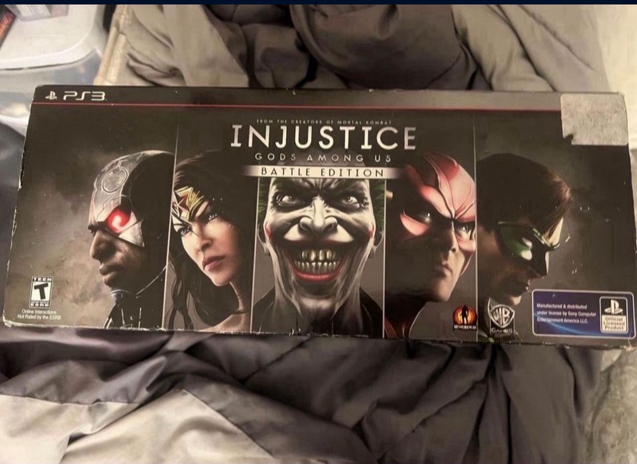 Injustice Gods Among Us Battle Edition( Not A Console)