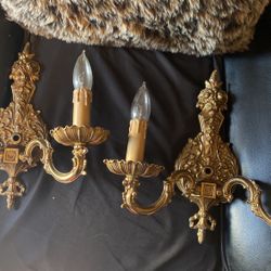 Set Of 2 Old Sconcers 