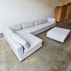 Sectional Couch Like New