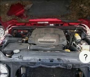 Jeep3.6 engine. Only 10k on it    fits 2012 -2013 PULLOUT WITH LESS THEN 10K
